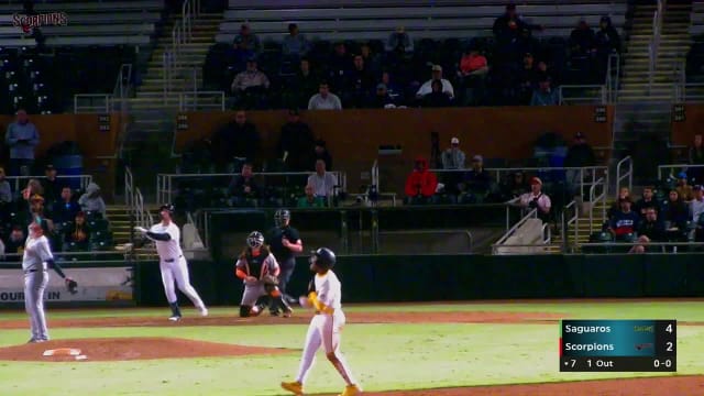 Josue Briceño hits a three-run home run