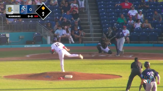Angel Mateo's stellar four-hit game 
