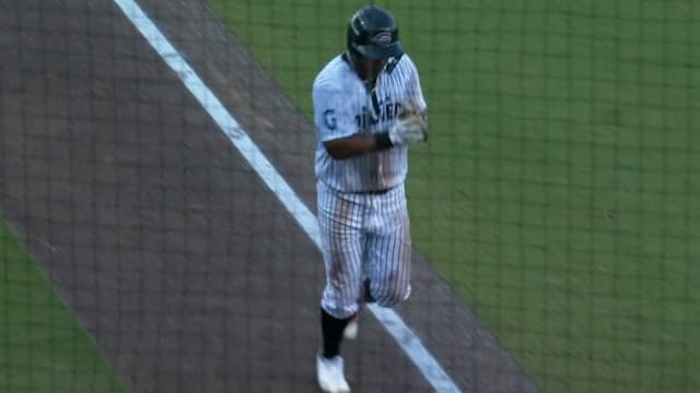 Justin Gonzales' first career multihomer game