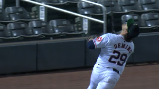 Austin Deming's over-the-shoulder grab