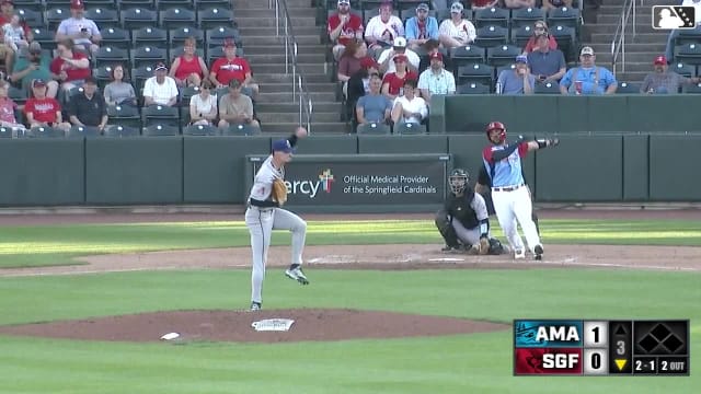 Leonardo Bernal's third homer of the year