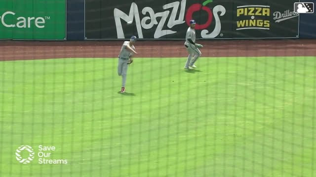 Druw Jones throws out runner at 2nd base