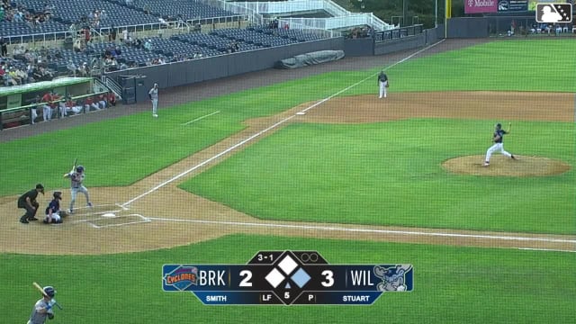 Aidan Smith homers (13) on a line drive to left field. Sammy Stafura scores.