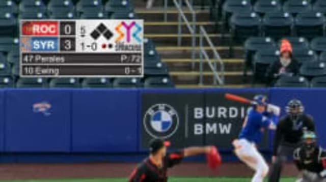 Dylan Crews goes full extension for the grab