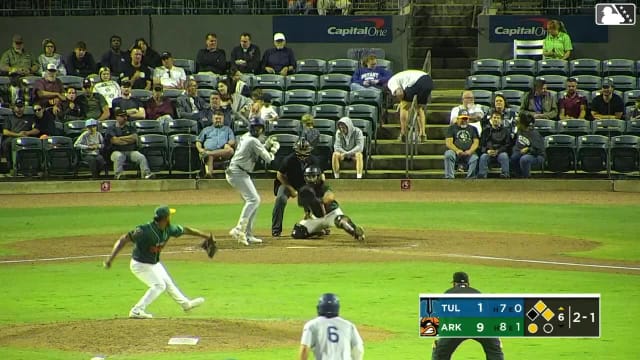 Josue De Paula singles on a line drive to center fielder Sammy Siani. Jake Gelof scores. Kendall George to 3rd.
