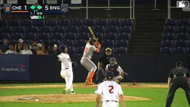 Aron Estrada singles on a line drive to right fielder Nick Lucky. Douglas Hodo III scores. Anderson De Los Santos to 2nd.