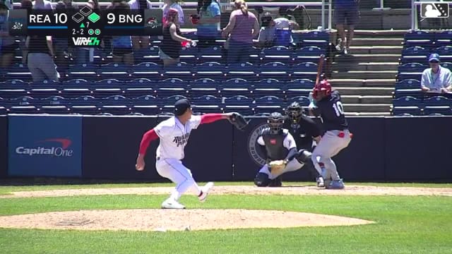 Carlos Guzman Ball to Aroon Escobar