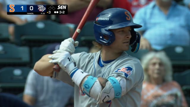 Jett Williams' solo home run 