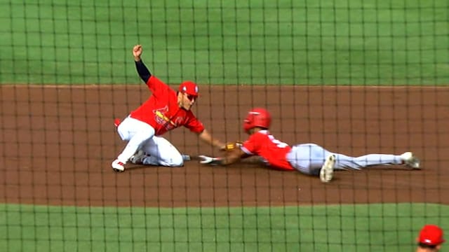 Rainiel Rodriguez throws out Pinckney