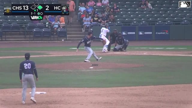 Juneiker Caceres homers (10) on a fly ball to right center field. Dauri Fernandez scores.