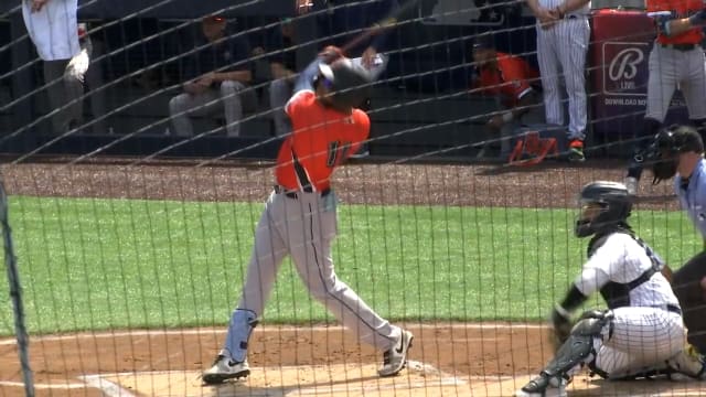 Xavier Isaac clobbers a solo HR for Bowling Green