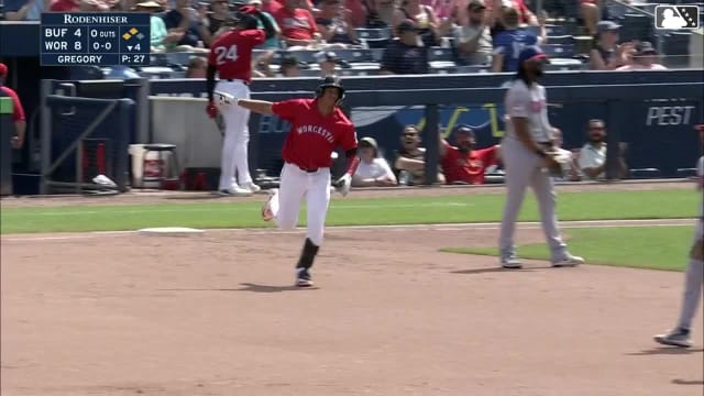 Jhostynxon Garcia's three-run home run