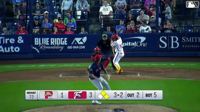 Aroon Escobar singles on a ground ball to center fielder Nelly Taylor. Bryson Ware scores. Erick Brito to 3rd.