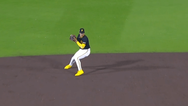 Konnor Griffin makes the play while mic'd up in 3rd