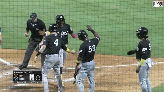 Tirso Ornelas hits a grand slam