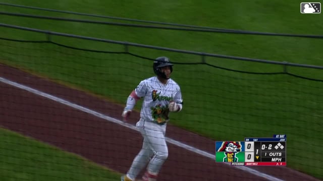Eduardo Tait's solo home run 