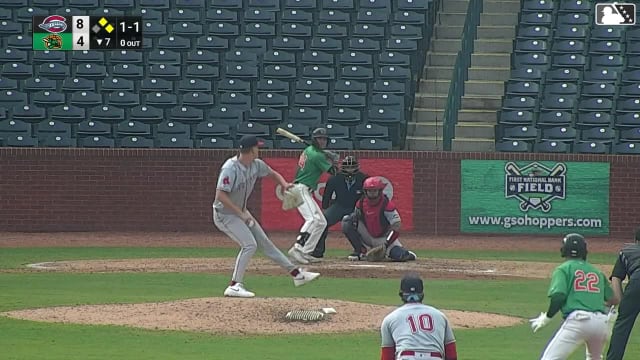 Wyatt Sanford doubles (6) on a sharp line drive to left fielder Yophery Rodriguez. Brian Sanchez scores. Camden Janik scores.