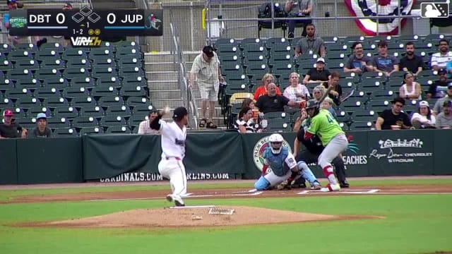 Arnaldo Lantigua homers (1) on a line drive to left center field.