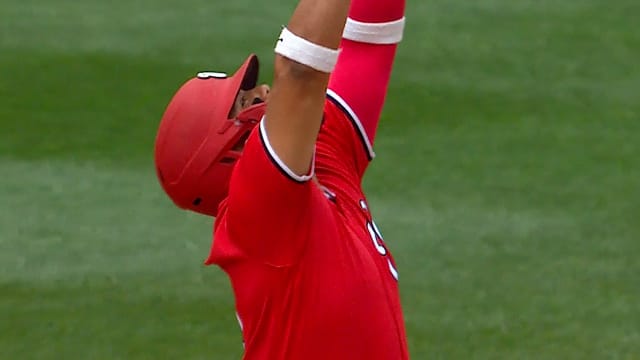 Abimelec Ortiz's first career hit
