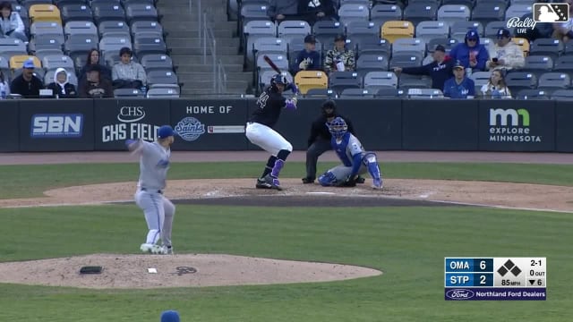 Hendry Mendez homers (2) on a fly ball to right center field.