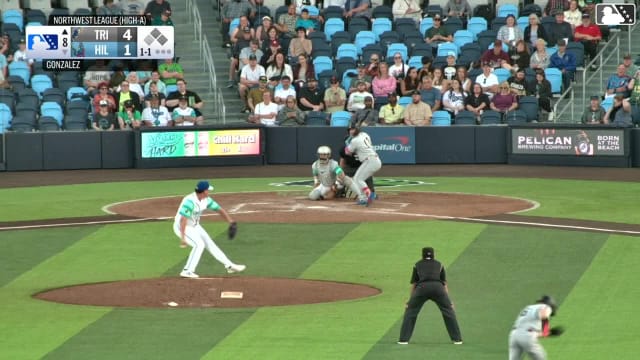 Juan Flores singles on a line drive to left fielder Yerald Nin. David Mershon scores. Randy De Jesus to 2nd.