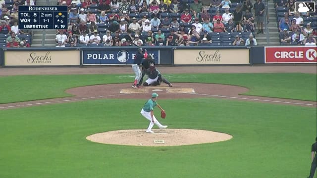 Trei Cruz doubles (6) on a fly ball to right fielder Allan Castro. Eduardo Valencia scores.