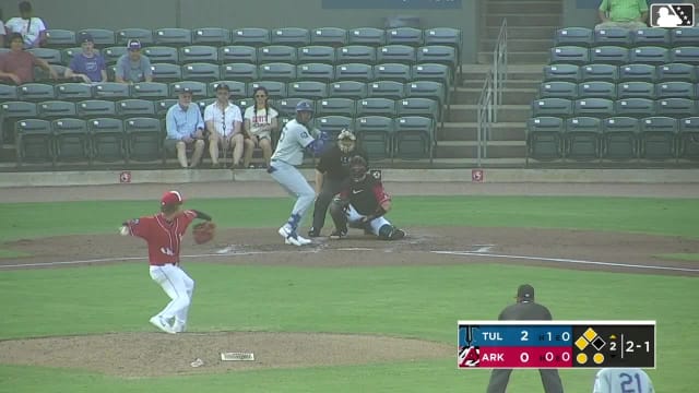 Josue De Paula singles on a line drive to right fielder Jared Sundstrom. Taylor Young scores. Jose Izarra scores.
