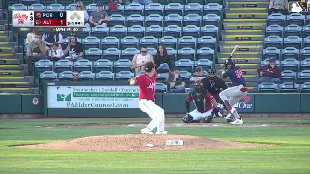 Franklin Arias homers (3) on a fly ball to center field.