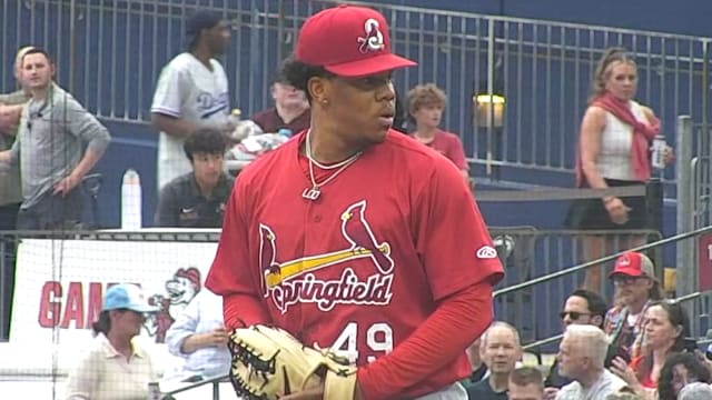 Cardinals prospect Jurrangelo Cijntje fans seven
