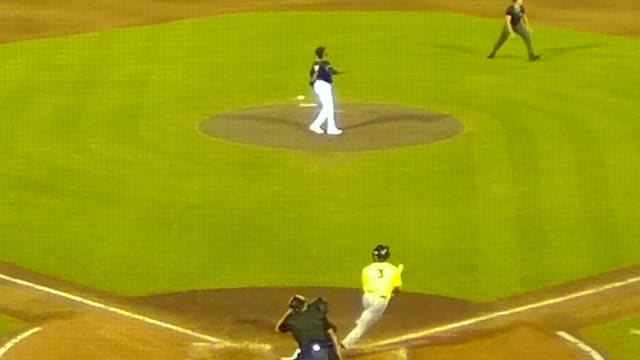 Sean Gamble homers in pro debut