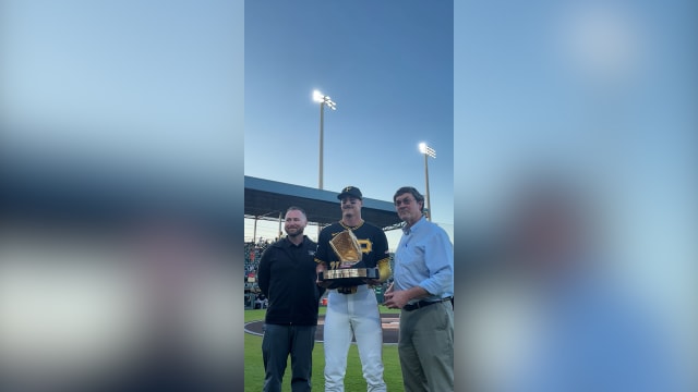 Konnor Griffin receives MiLB Gold Glove Award