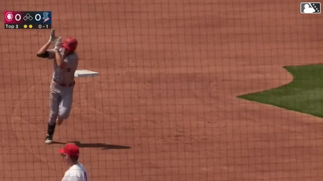 Jared Thomas hits a solo homer