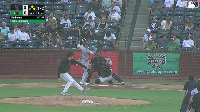 Ely Brown homers (4) on a line drive to center field. Kyle Lodise scores. Kaleb Freeman scores.