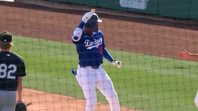 Josue De Paula's RBI single