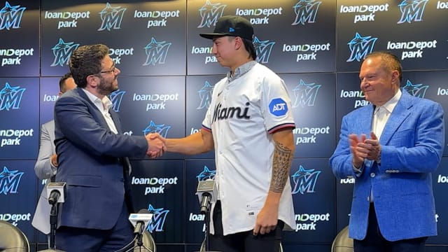 Marlins sign 7th overall Draft pick Aiva Arquette