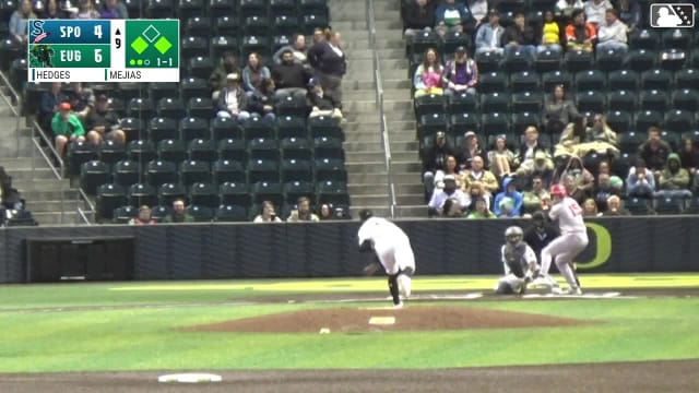 Ethan Hedges singles on a ground ball to third baseman Zander Darby. Kelvin Hidalgo scores. Jacob Hinderleider to 2nd.
