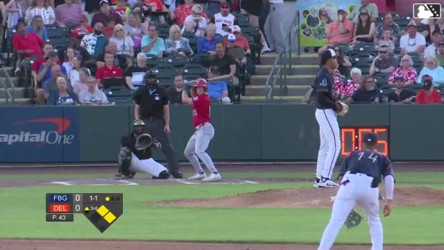 Elis Cuevas' impressive diving catch