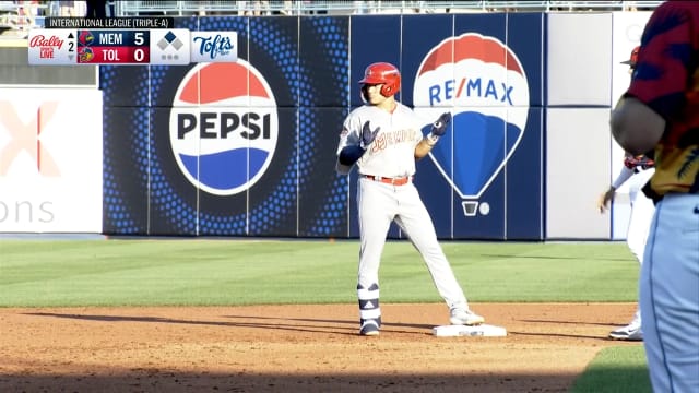 JJ Wetherholt's four hit night
