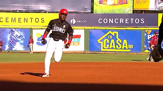 Héctor Rodríguez's two-triple game