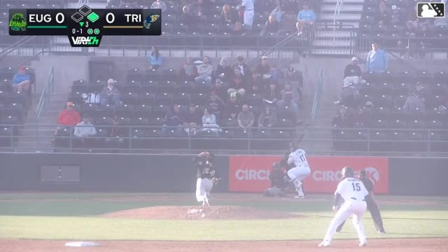 Juan Flores doubles (7) on a sharp line drive to left fielder Lisbel Diaz. Jake Munroe scores. Randy De Jesus to 3rd.