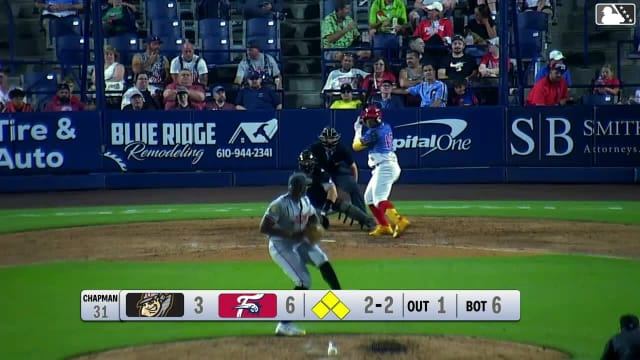 Aroon Escobar singles on a ground ball to center fielder Lonnie White Jr. Pedro León scores. Raylin Heredia scores. Alex Binelas to 2nd.