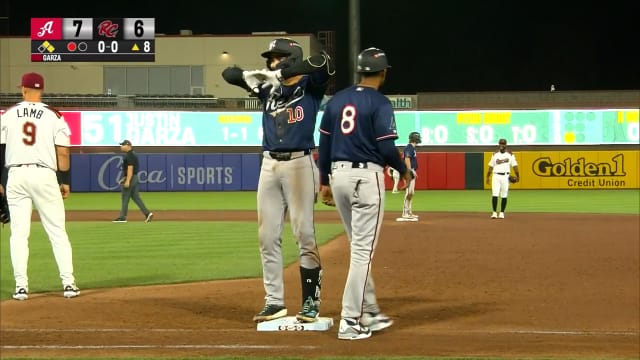 Jordan Lawlar's four hit night