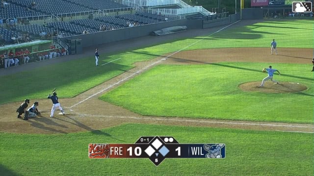 Yeremy Cabrera singles on a line drive to center fielder DJ Layton. Chris Hacopian scores. Ronny Cruz to 3rd.