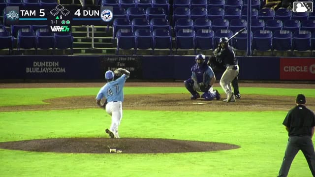 Raimundo De Los Santos Ball to Luis Puello