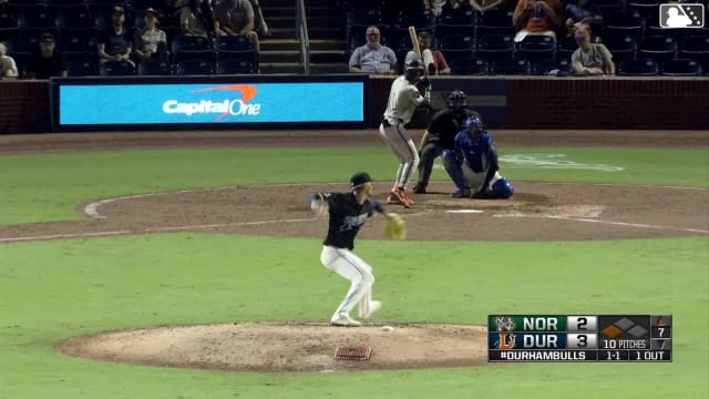 Alexander Alberto In play, run(s) to Enrique Bradfield Jr.