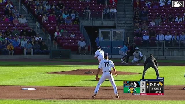 Starlyn Caba homers (5) on a line drive to right field. Dillon Head scores. Brandon Compton scores.