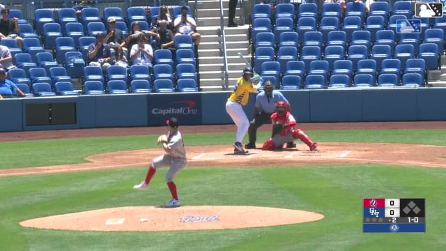 Derek Clark In play, run(s) to Ching-Hsien Ko