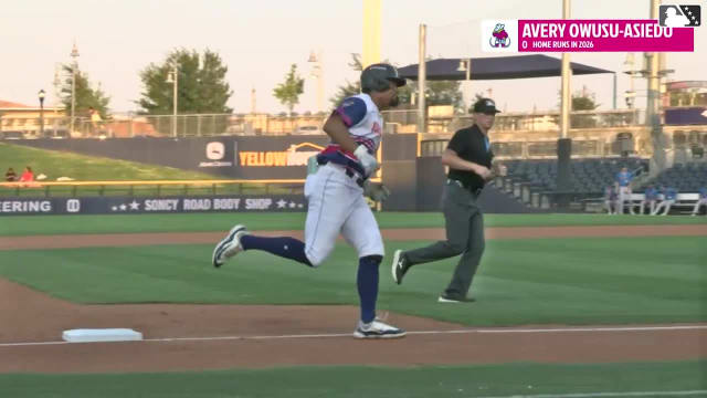 Avery Owusu-Asiedu homers (1) on a fly ball to left field.