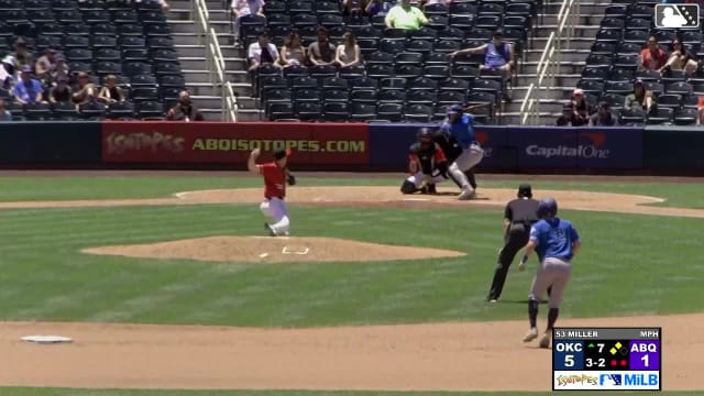 Zach Ehrhard doubles (9) on a line drive to center fielder Drew Avans. Eliezer Alfonzo scores. Austin Gauthier scores.