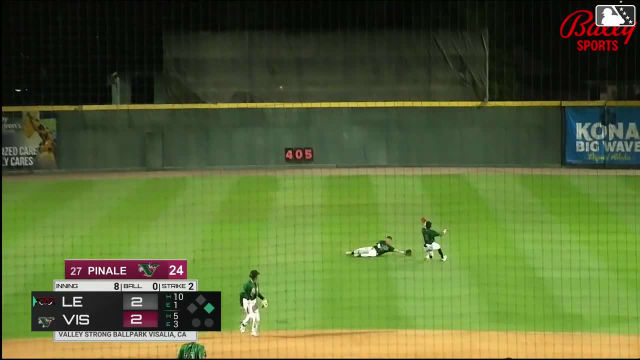 Yerald Nin makes a sensational double play